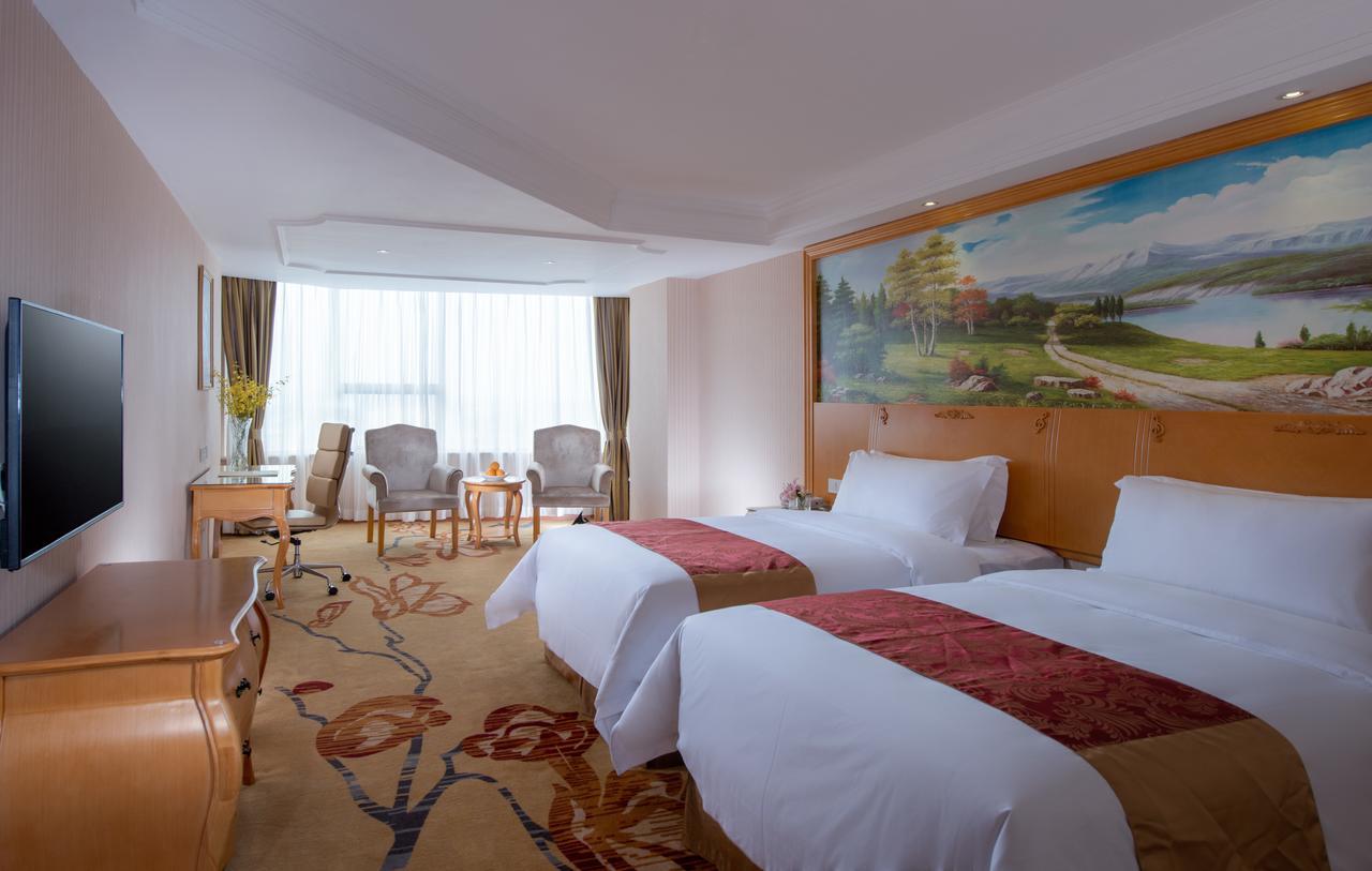 Vienna Hotel Jinshan New City Wanda Plaza Esterno foto